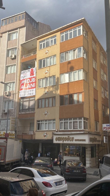 GÜNGÖREN BARBAROS APT.